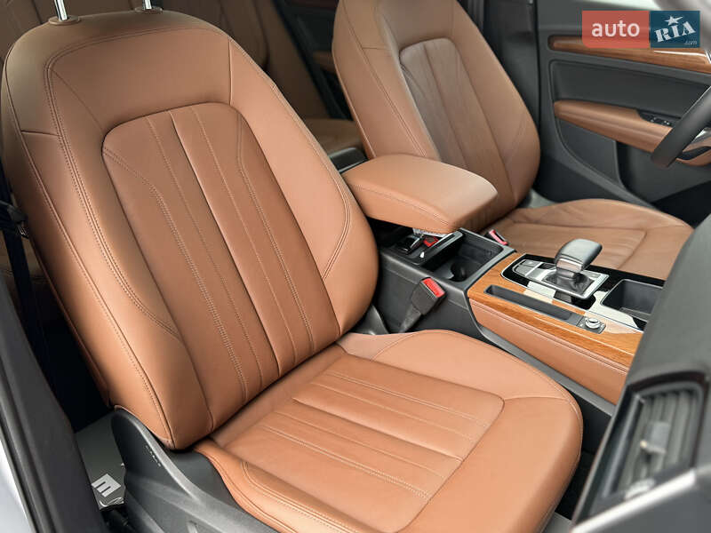 Внедорожник / Кроссовер Audi Q5 2022 в Дрогобыче