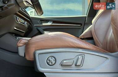 Внедорожник / Кроссовер Audi Q5 2019 в 