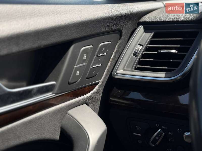 Внедорожник / Кроссовер Audi Q5 2018 в Ровно фото 31 Внедорожник / Кроссовер Audi Q5 2018 в Ровно