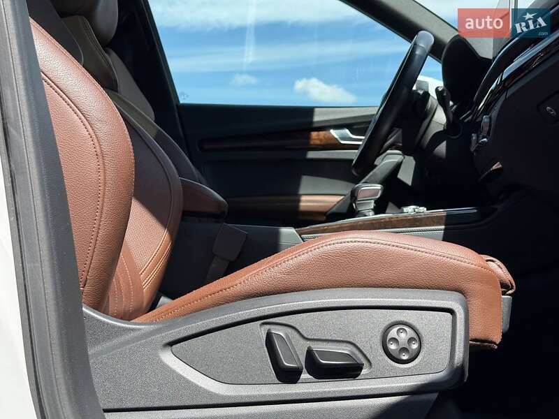 Внедорожник / Кроссовер Audi Q5 2018 в Ровно фото 65 Внедорожник / Кроссовер Audi Q5 2018 в Ровно