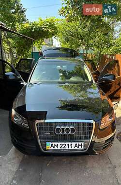 Внедорожник / Кроссовер Audi Q5 2011 в 