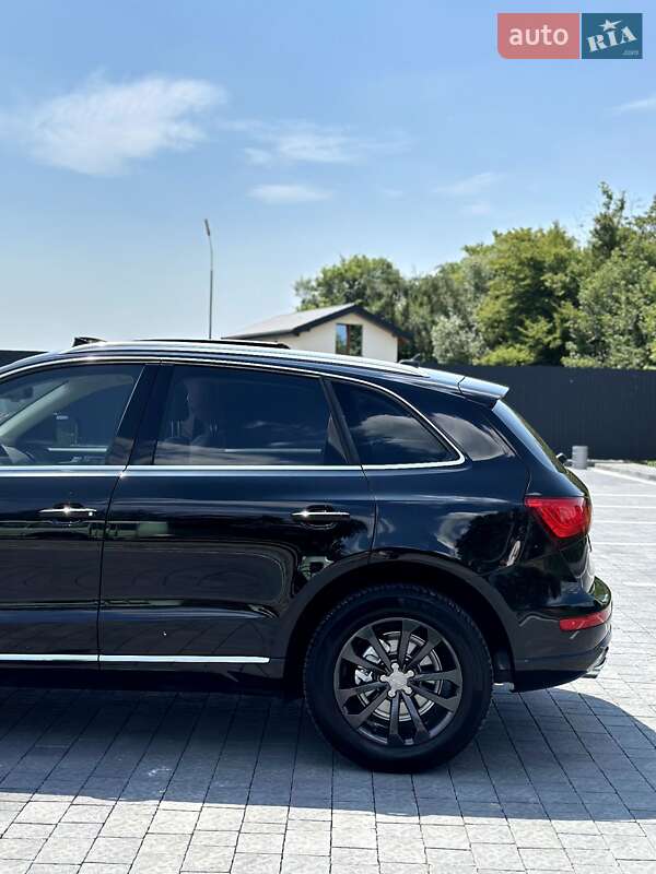 Позашляховик / Кросовер Audi Q5 2015 в Самборі