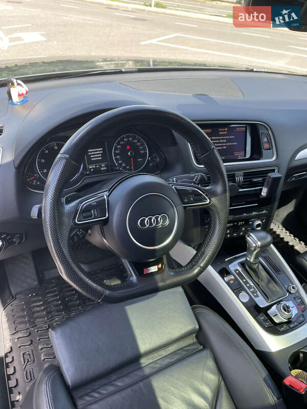 Внедорожник / Кроссовер Audi Q5 2016 в Киеве