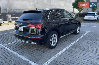Внедорожник / Кроссовер Audi Q5 2022 в 