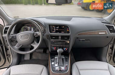 Внедорожник / Кроссовер Audi Q5 2012 в 