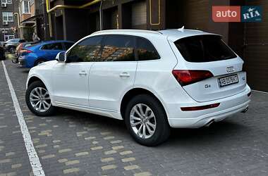 Внедорожник / Кроссовер Audi Q5 2014 в 