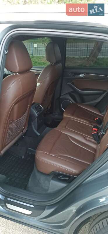 Внедорожник / Кроссовер Audi Q5 2013 в Белой Церкви