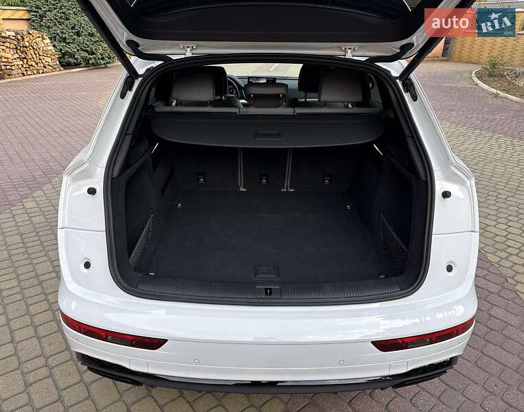 Внедорожник / Кроссовер Audi Q5 2024 в Мукачево фото 50 Внедорожник / Кроссовер Audi Q5 2024 в Мукачево