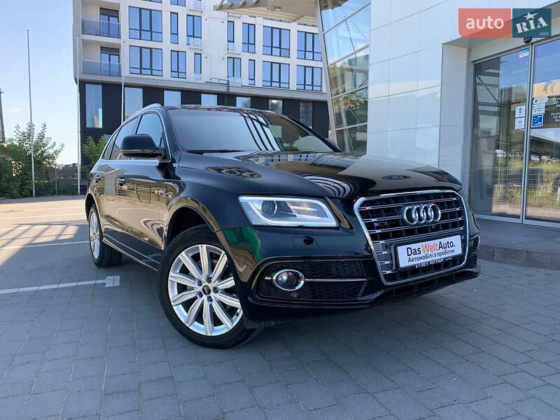 Внедорожник / Кроссовер Audi Q5 2016 в 