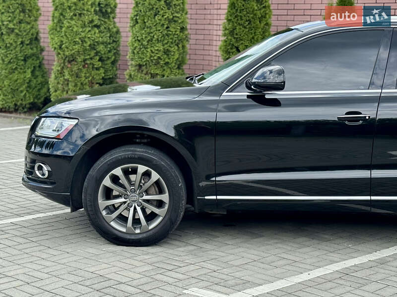 Внедорожник / Кроссовер Audi Q5 2015 в Самборе