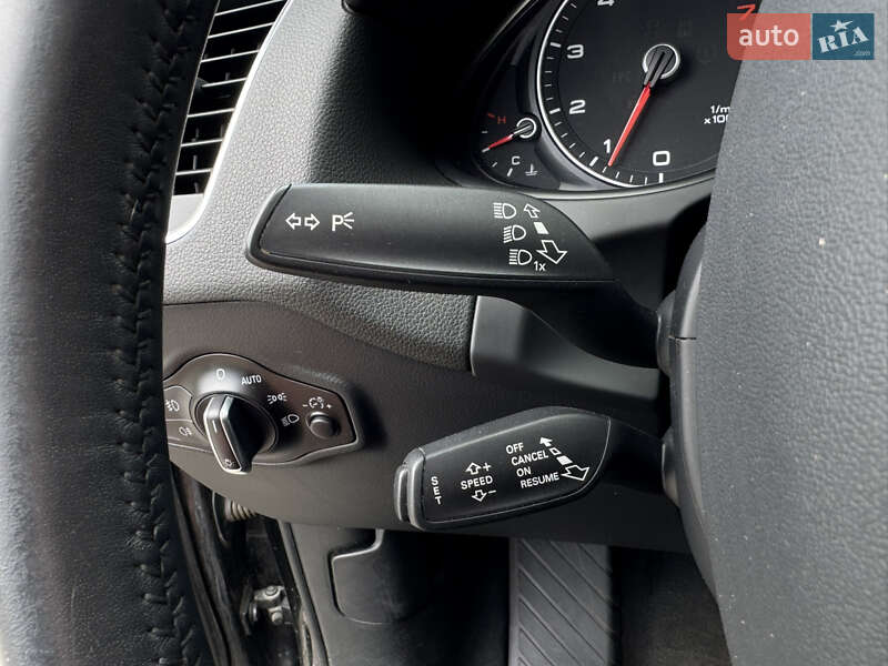 Внедорожник / Кроссовер Audi Q5 2015 в Самборе