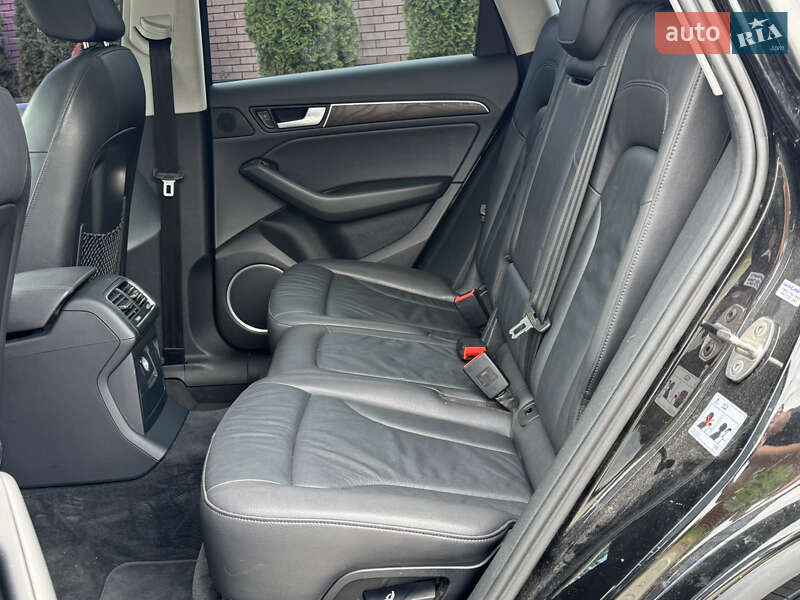 Внедорожник / Кроссовер Audi Q5 2015 в Самборе