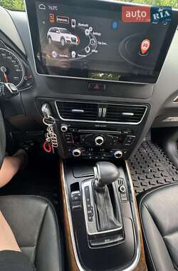 Внедорожник / Кроссовер Audi Q5 2015 в 