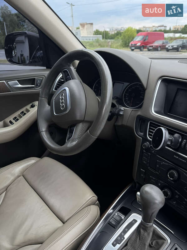 Внедорожник / Кроссовер Audi Q5 2011 в Каменец-Подольском фото 5 Внедорожник / Кроссовер Audi Q5 2011 в Каменец-Подольском