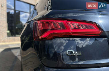 Внедорожник / Кроссовер Audi Q5 2019 в 