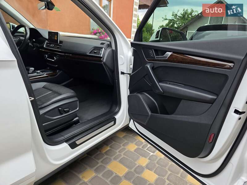 Позашляховик / Кросовер Audi Q5 2018 в Тернополі