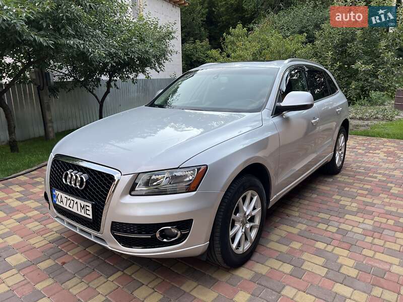 Позашляховик / Кросовер Audi Q5 2012 в Києві