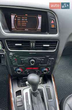 Внедорожник / Кроссовер Audi Q5 2012 в 