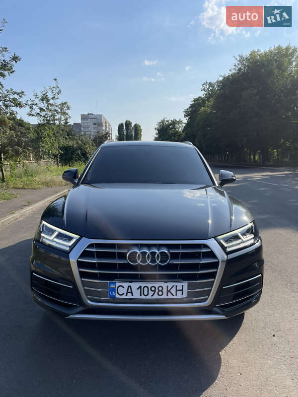 Внедорожник / Кроссовер Audi Q5 2018 в Черкассах