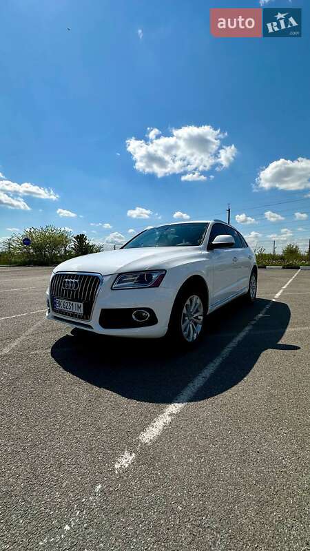 Внедорожник / Кроссовер Audi Q5 2015 в Одессе