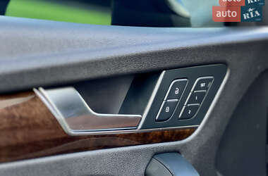 Позашляховик / Кросовер Audi Q5 2017 в 