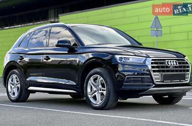 Позашляховик / Кросовер Audi Q5 2017 в 
