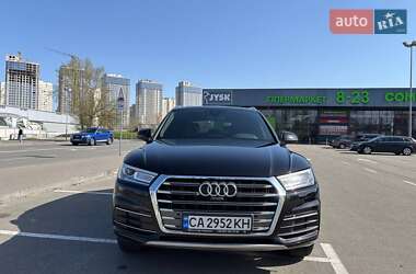 Позашляховик / Кросовер Audi Q5 2017 в 