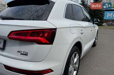 Внедорожник / Кроссовер Audi Q5 2020 в 