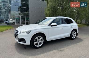 Внедорожник / Кроссовер Audi Q5 2020 в 