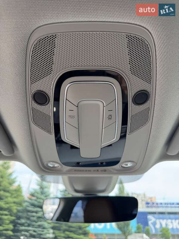 Позашляховик / Кросовер Audi Q5 2020 в Києві