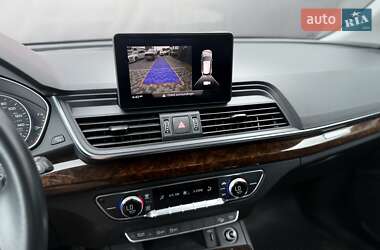 Внедорожник / Кроссовер Audi Q5 2018 в 
