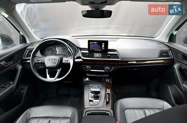Внедорожник / Кроссовер Audi Q5 2018 в 