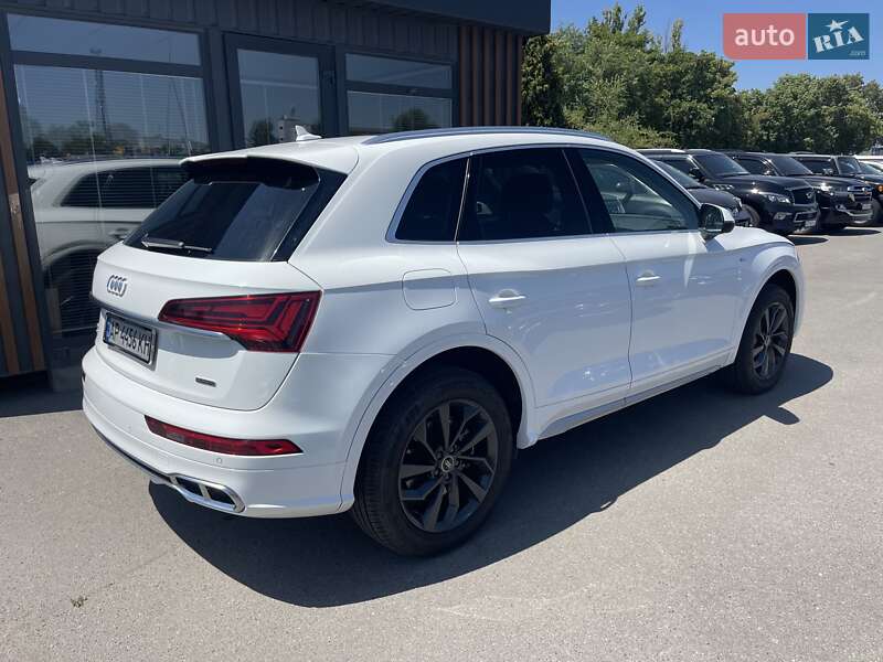 Позашляховик / Кросовер Audi Q5 2023 в Дніпрі