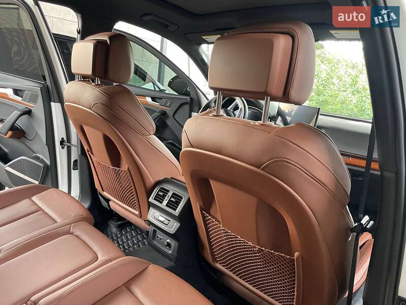 Позашляховик / Кросовер Audi Q5 2023 в Києві