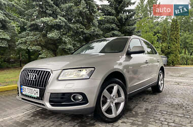 Позашляховик / Кросовер Audi Q5 2012 в Івано-Франківську