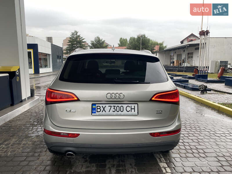 Внедорожник / Кроссовер Audi Q5 2012 в Ивано-Франковске
