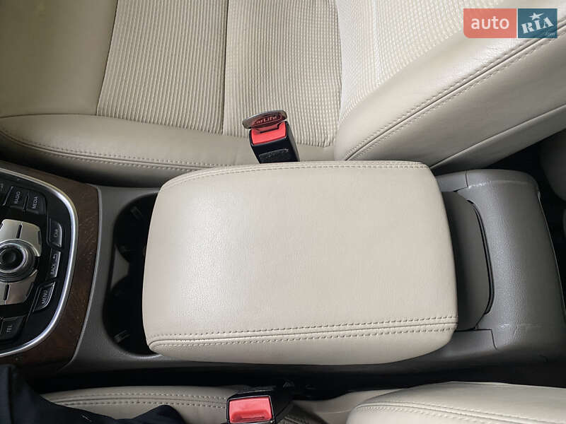 Внедорожник / Кроссовер Audi Q5 2012 в Ивано-Франковске