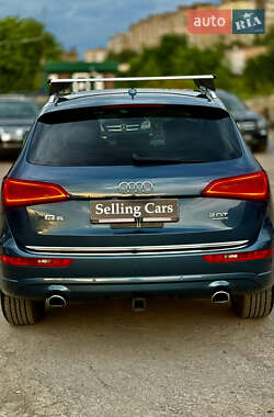 Позашляховик / Кросовер Audi Q5 2015 в 