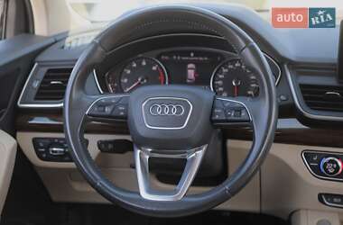 Внедорожник / Кроссовер Audi Q5 2019 в 