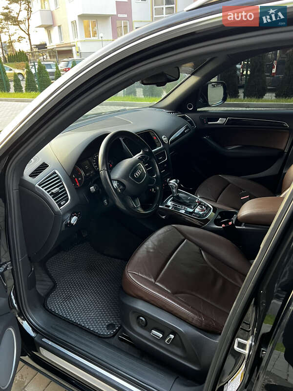 Позашляховик / Кросовер Audi Q5 2013 в Новояворівську