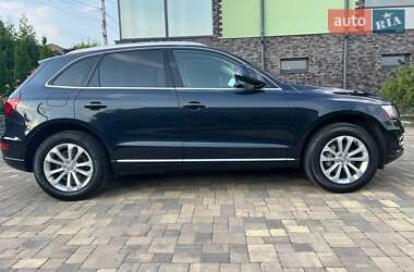 Позашляховик / Кросовер Audi Q5 2015 в 
