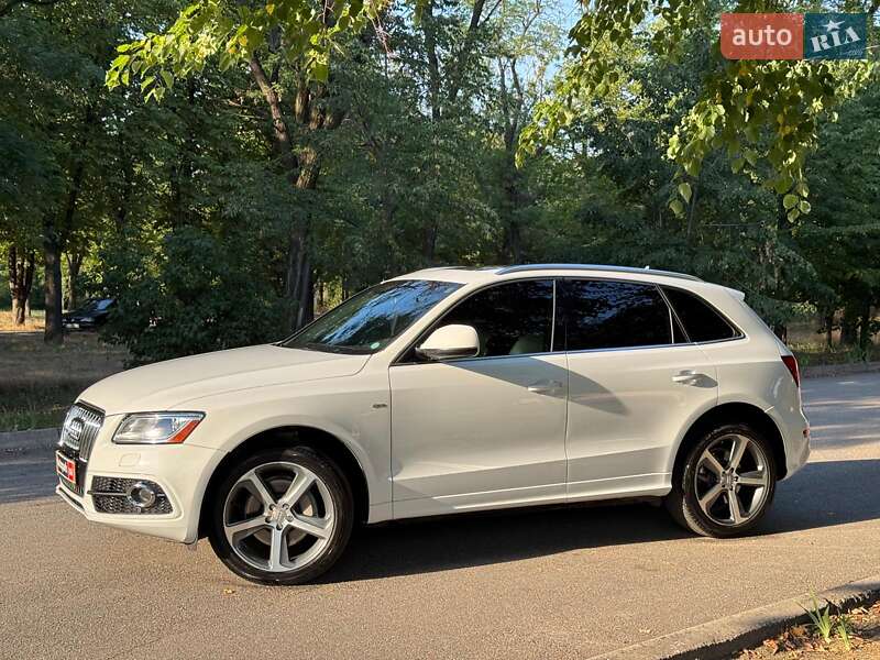 Внедорожник / Кроссовер Audi Q5 2016 в Запорожье