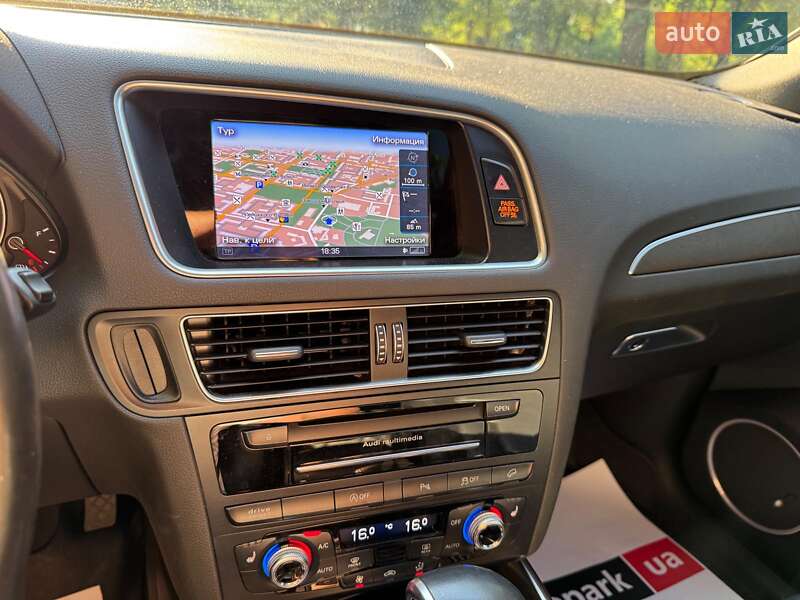 Внедорожник / Кроссовер Audi Q5 2016 в Запорожье