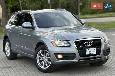 Позашляховик / Кросовер Audi Q5 2010 в 