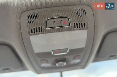 Позашляховик / Кросовер Audi Q5 2010 в 