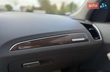 Позашляховик / Кросовер Audi Q5 2010 в 