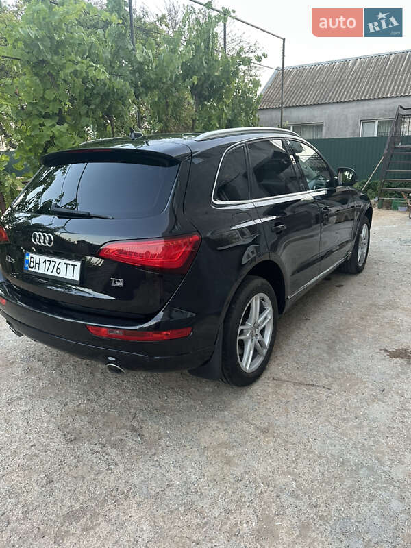 Позашляховик / Кросовер Audi Q5 2014 в Одесі