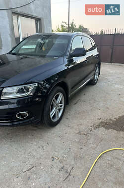 Позашляховик / Кросовер Audi Q5 2014 в 