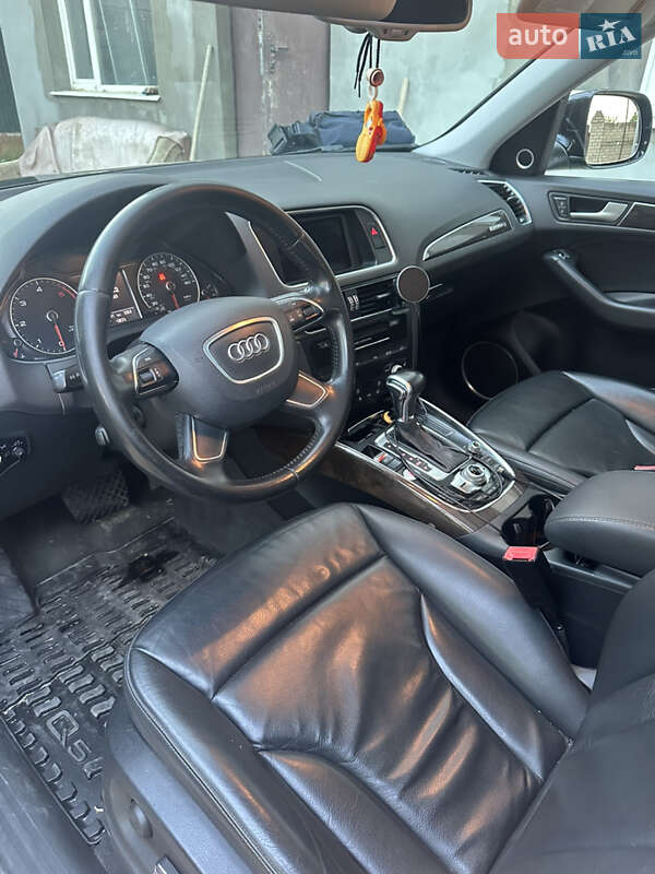 Позашляховик / Кросовер Audi Q5 2014 в Одесі