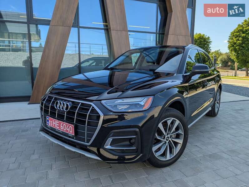 Позашляховик / Кросовер Audi Q5 2020 в Луцьку